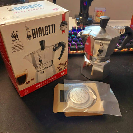 Bialetti Moka Express - Caffettiera Originale In Alluminio, Made In Italy Dal 1933 | Espresso Tradizionale | Da 1/2 Tazza A 12 Tazze