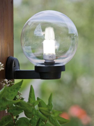 Lanterna Da Parete 'Globo' Tipo Ascendente. Struttura In Termoplastico. Adatta Per Lampade Ad Incandescenza E A Risparmio Energetico. Attacco E27, Ip43. Sfera Da Ø 20 Cm.