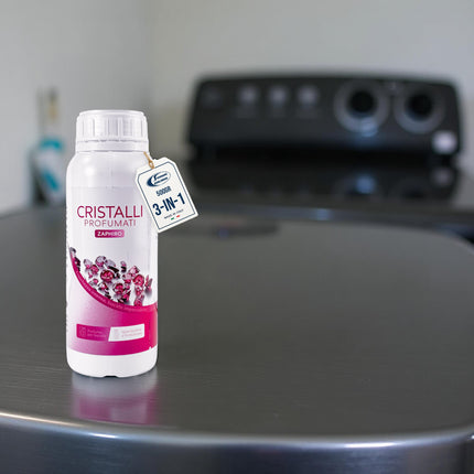Cristalli Profumati Gr.500 | Cristalli Made in Italy per Bucato 3-in-1: Profuma, Ammorbidente e Anticalcare; Sali per Lavatrice, Azione Rinfrescante e Profumo Duraturo per Vestiti Domestik Line Service