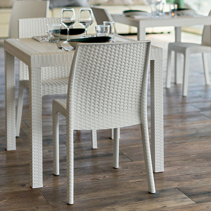 Poltrona Sedia di Plastica Grande da Giardino Esterni 56×54×79h cm Rattan