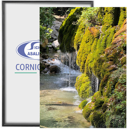 Sicignano Quadro Decorativo Naturale con Stampa Cascate Capelli di Venere, Cornice in Legno Noce Effetto Bombato, Poster Paesaggio Pronto da Appendere per Casa, B&B, Hotel e Ufficio - REF.07